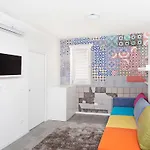 Cooper L 37 Hotel